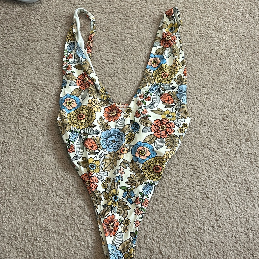 Dippin Daisy’s one piece swimsuit
